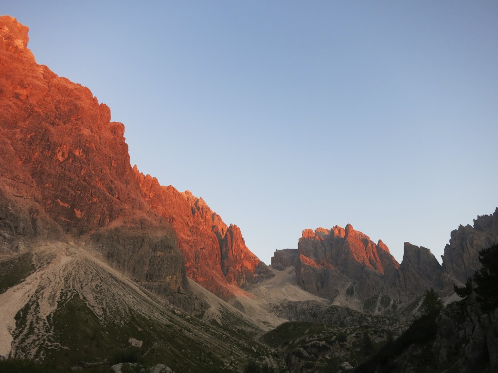 149681-ambata-img5275.jpg