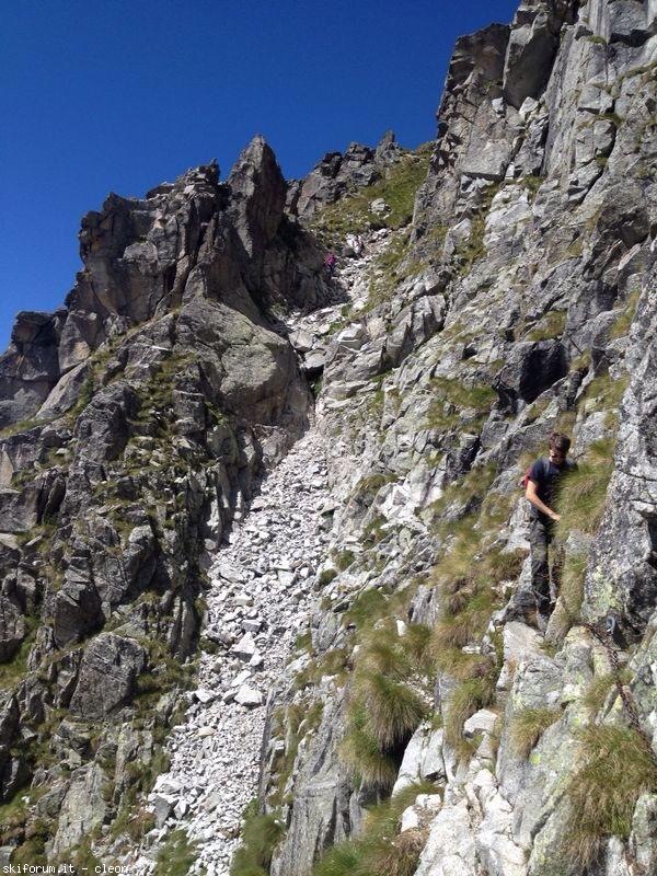 151593-trekking-cima-aviolo-105018308373123696422117235135080640175375n.jpg