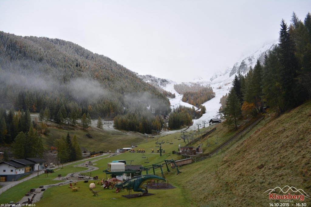 152011-nevicate-16-ottobre-2015-webcamalmboden.jpg