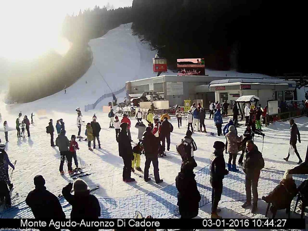 157004-webcam-neve-3-gennaio-2016-snapcam1.jpg