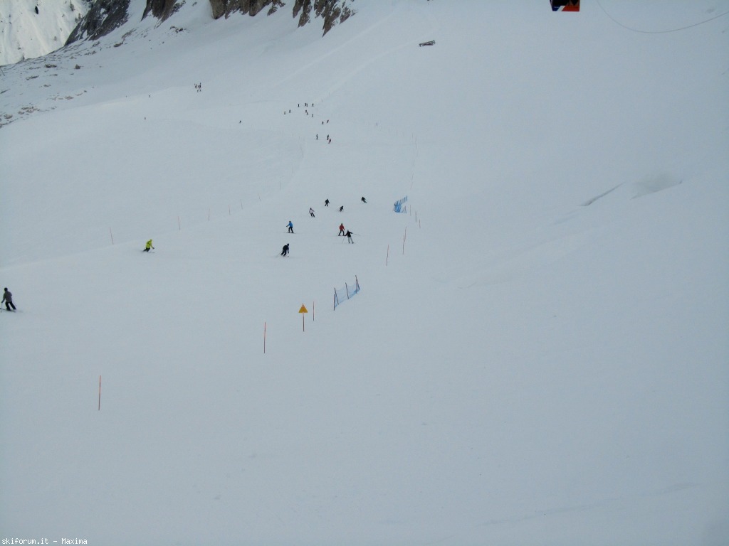 158457-crepacci-vicino-la-pista-belunese