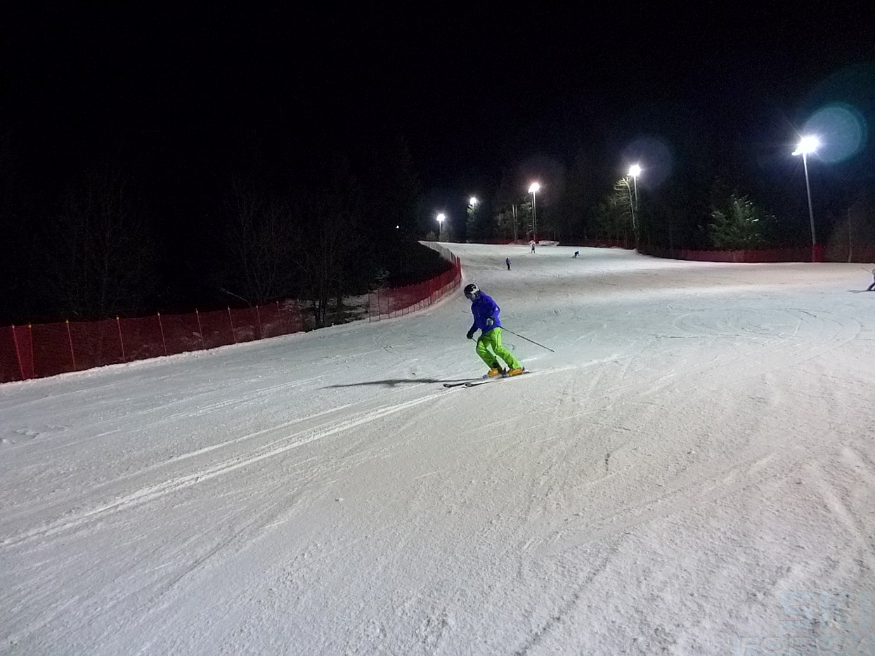 164544-sci-notturno-cavalese-014.jpg
