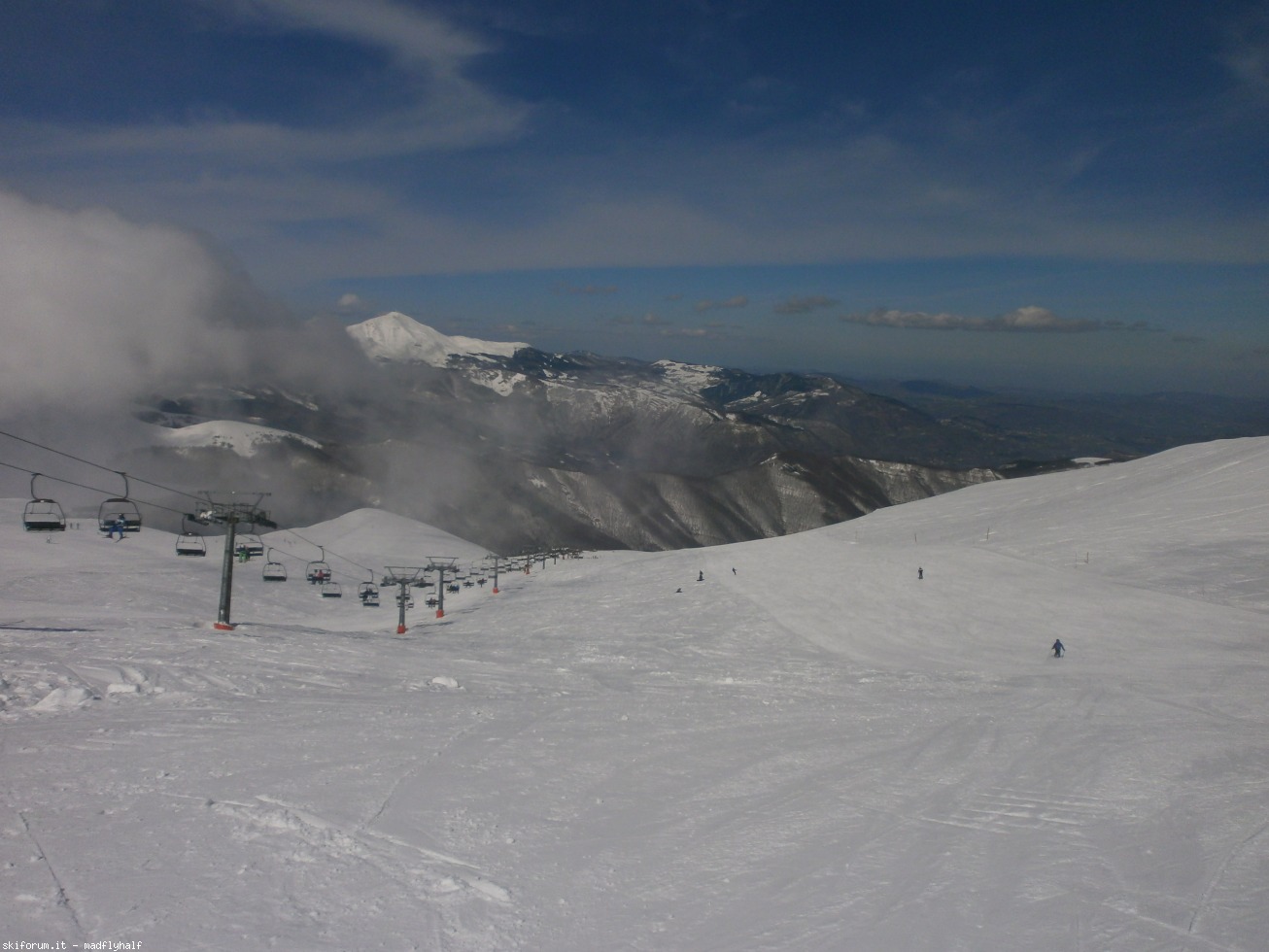 165323-corno-alle-scale-20-marzo-2016-p3200159.jpg