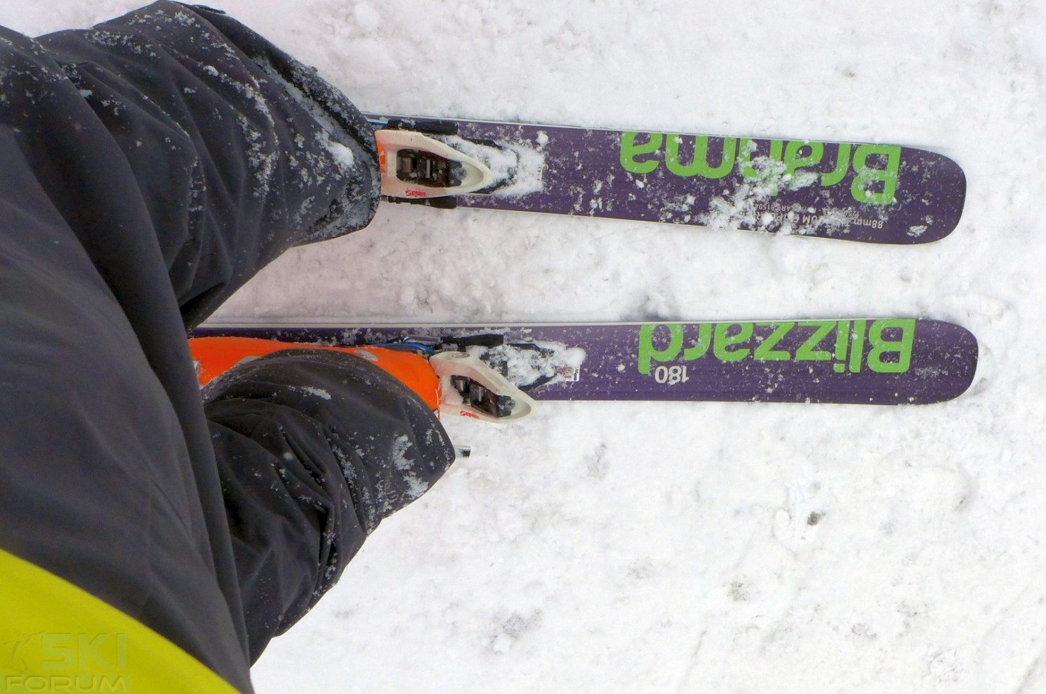 166496-foto-blizzard-brahma-code.jpg