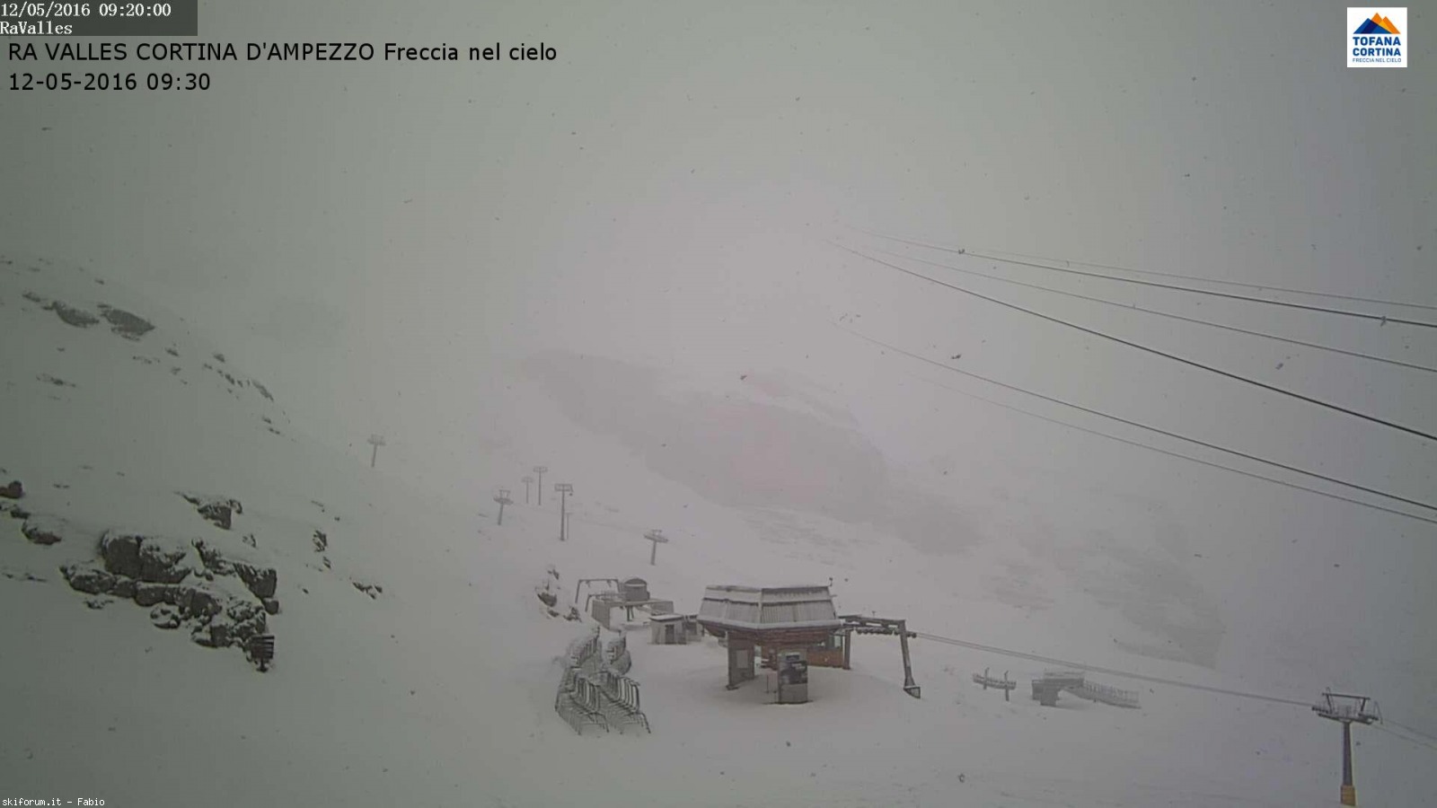 168607-webcam-12-maggio-2016-con-neve-ravalles.jpg