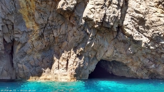 170875-sempre-ponza-img20160701151348793hdr.jpg