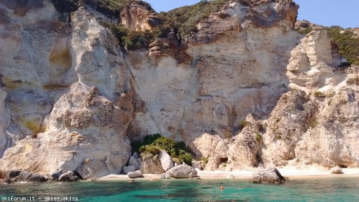 170876-sempre-ponza-img20160702104213081.jpg