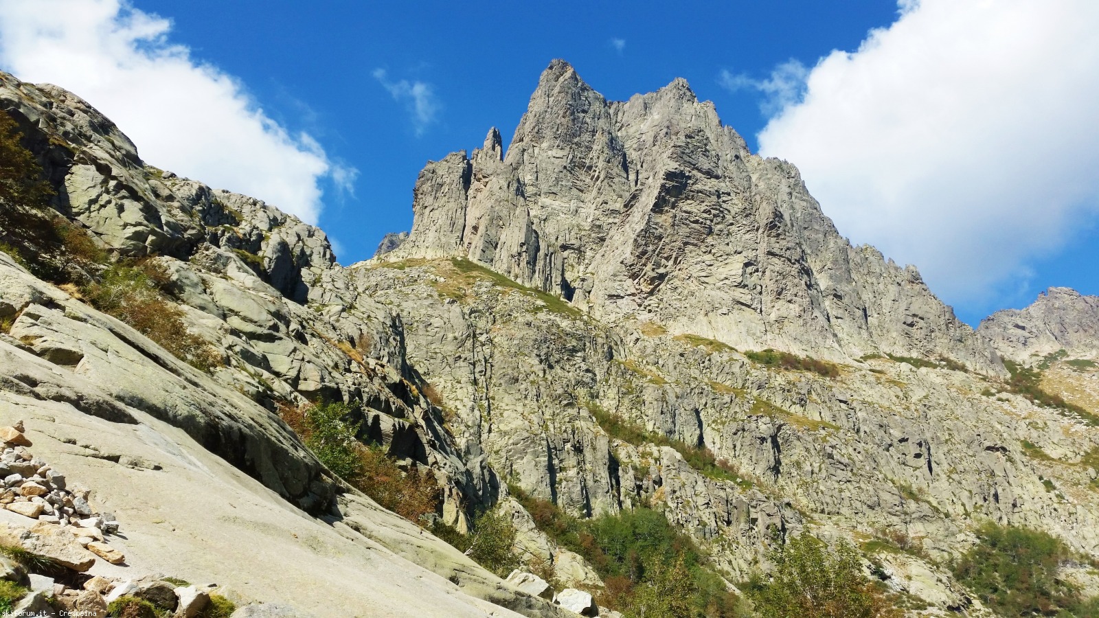 174153-corsica-val-restonica-restonica8.jpg