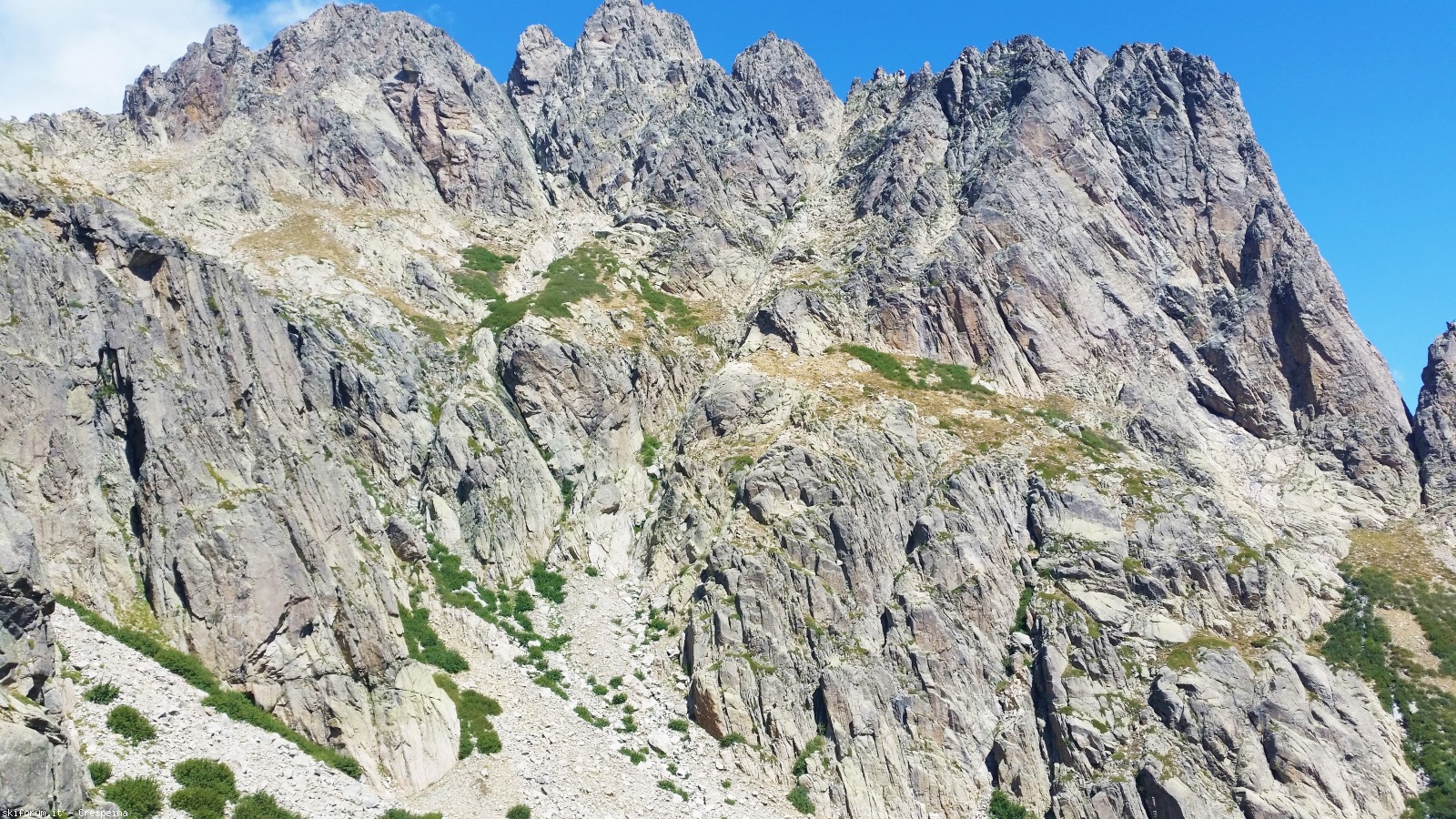 174164-corsica-val-restonica-restonica19.jpg