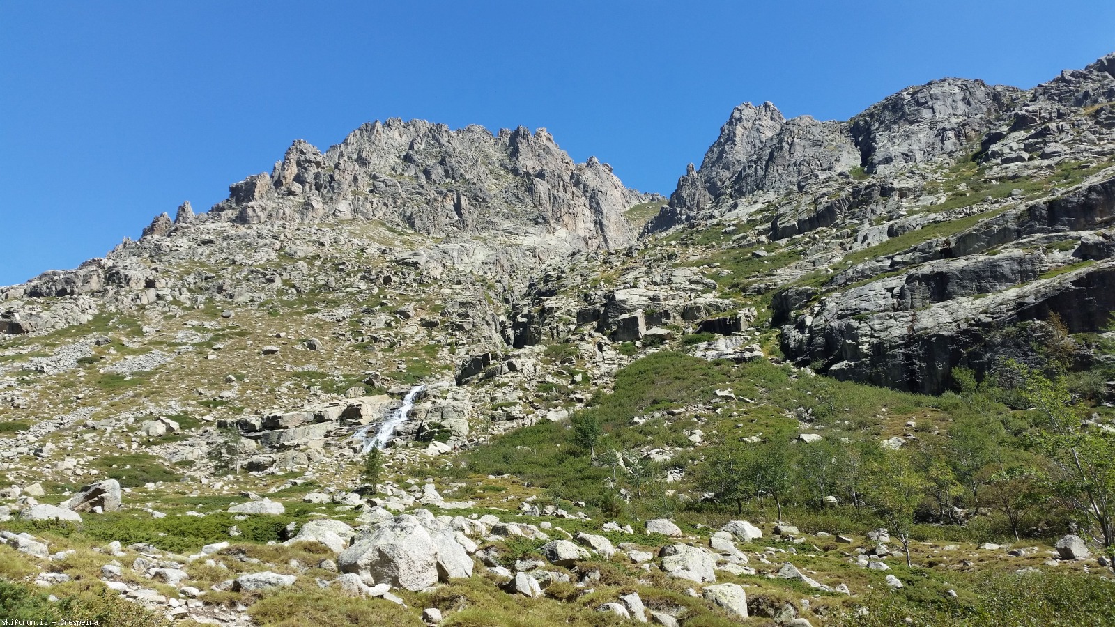174172-corsica-val-restonica-restonica27.jpg