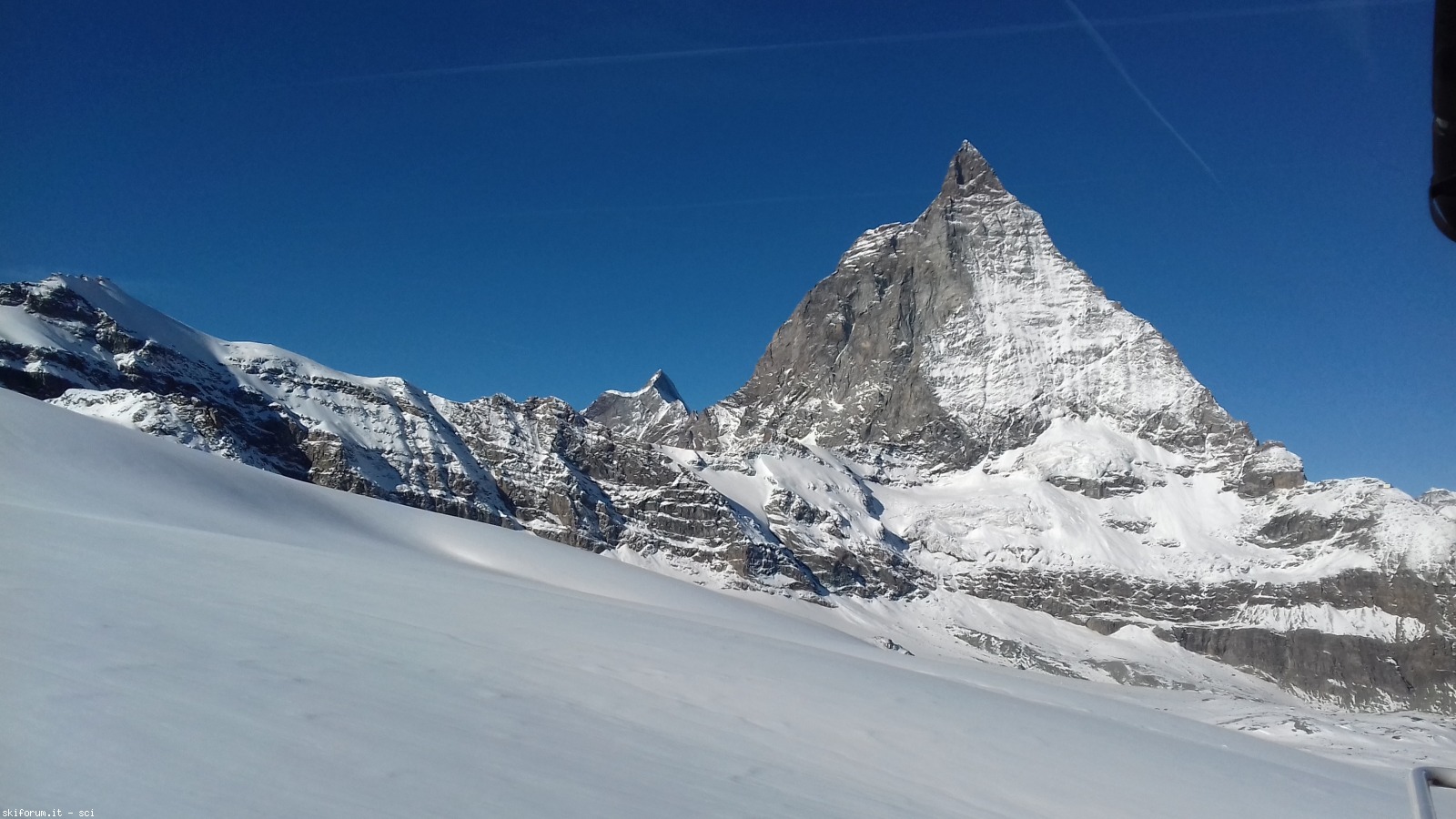 177913-cervinia-zermatt-20161029110119.jpg
