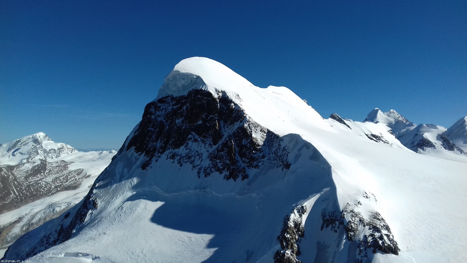 177920-cervinia-zermatt-20161029123046.jpg