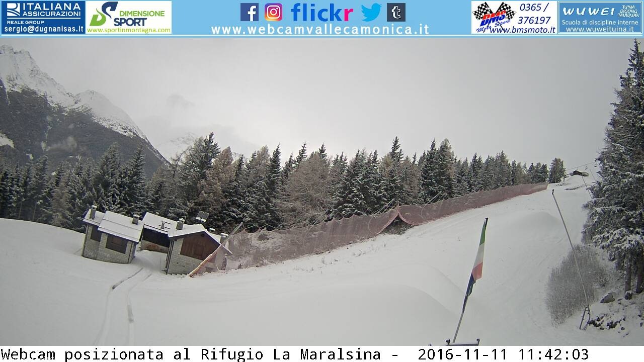 179308-neve-11-nov-2016-webcamvallecamonicarifugiolamaralsina.jpg