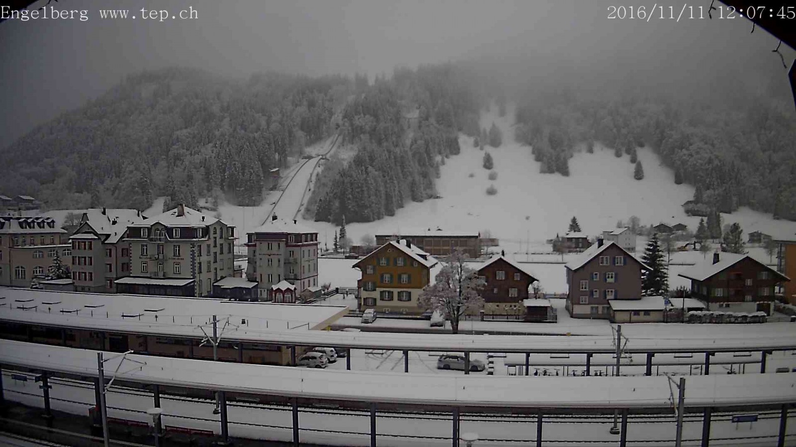 179360-cam2.jpg