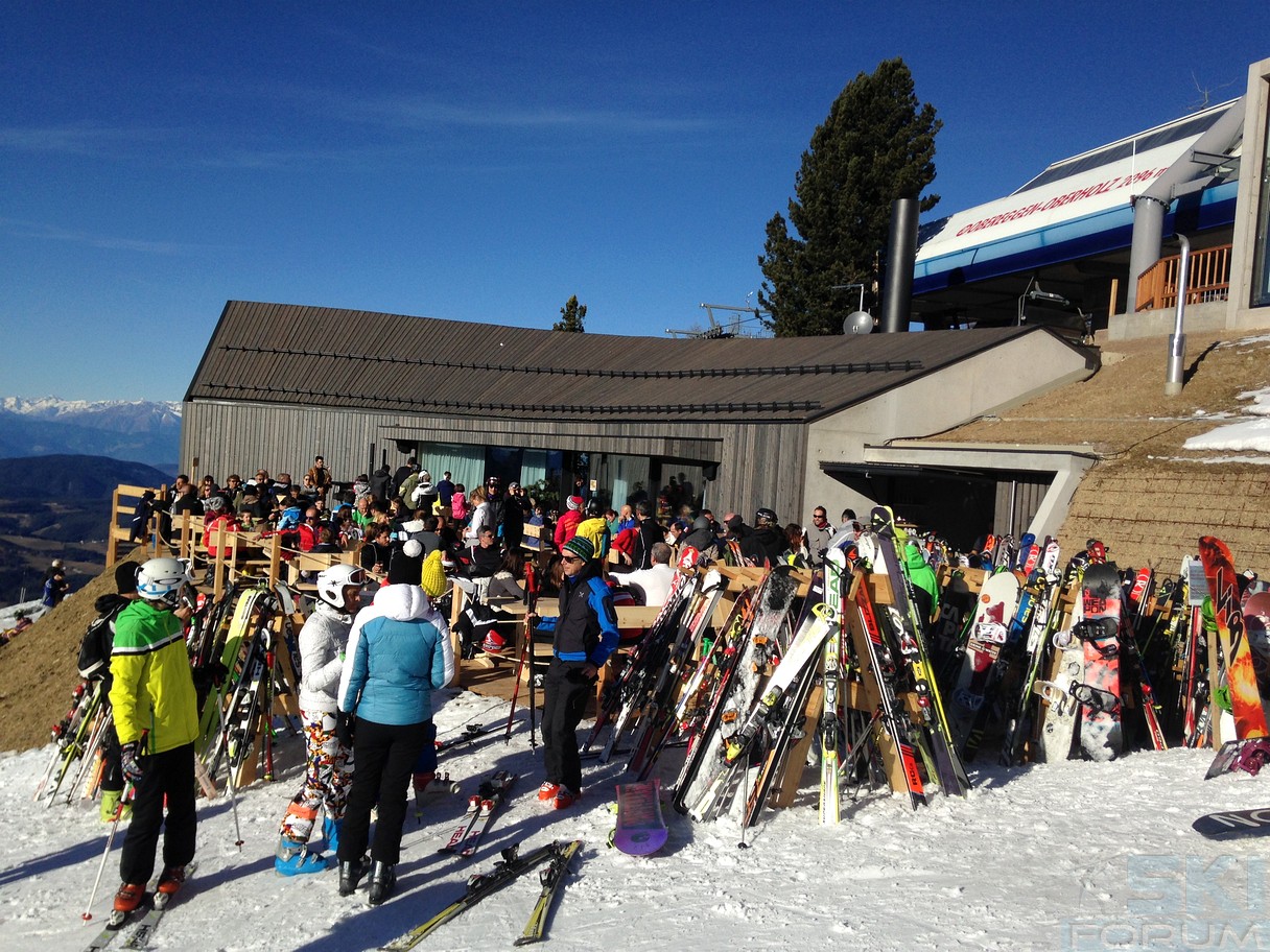 181301-skicenterlatemar-015.jpg