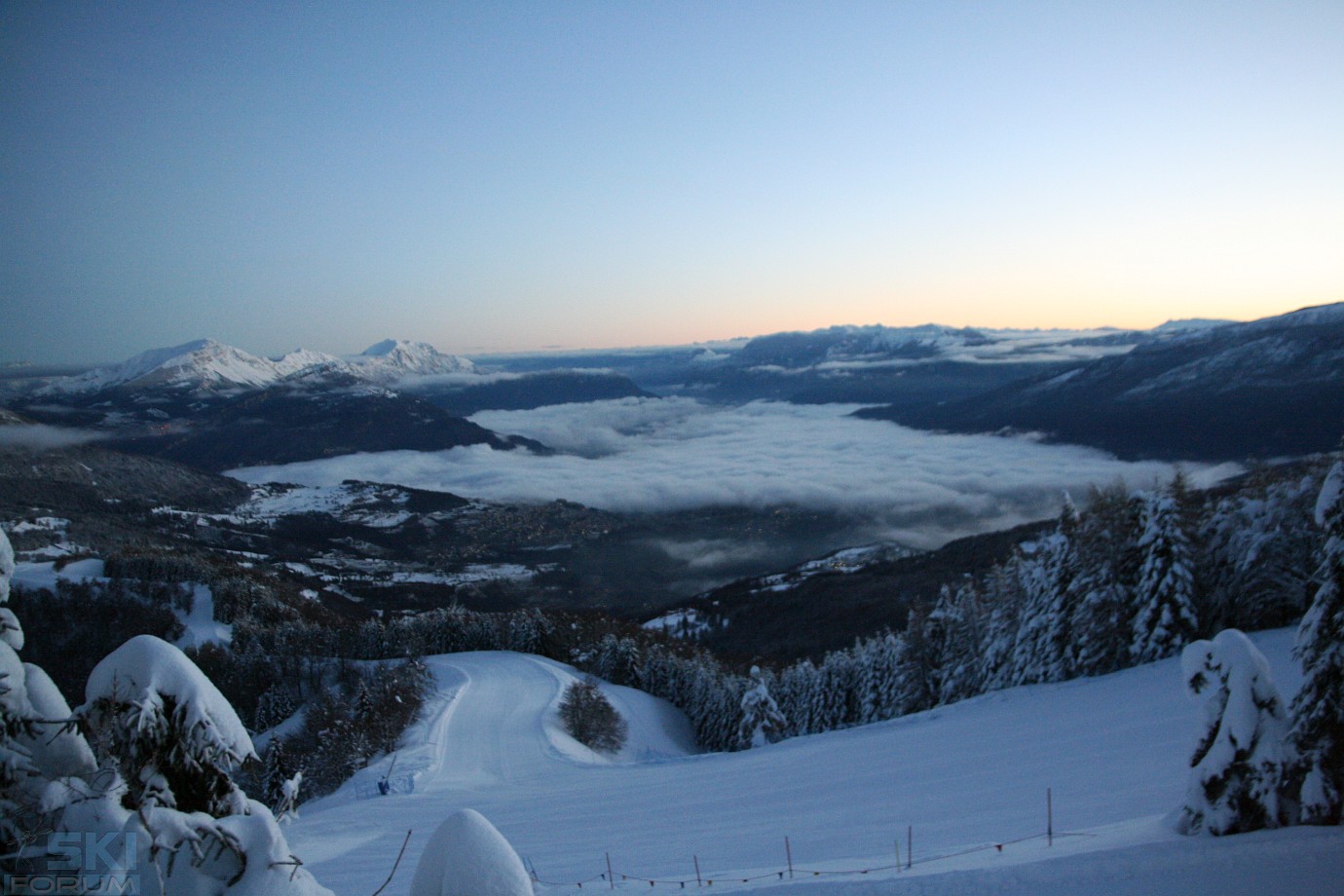 182913-brentonico-ski-sunrise-002.jpg