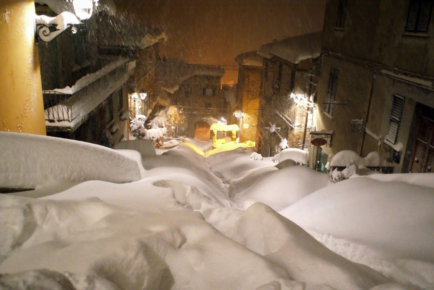 183149-img2012.jpg