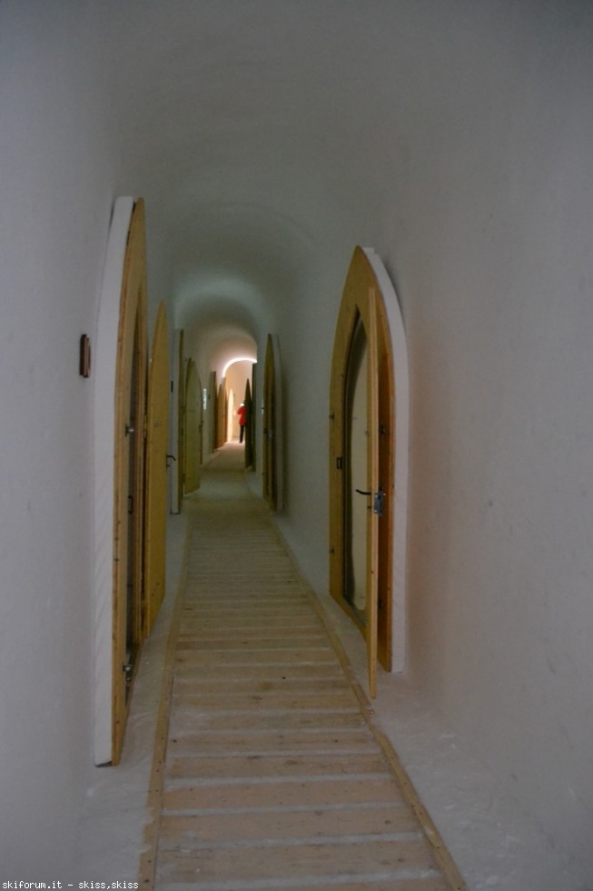 186261-zugspittze-igloo-dorf-dsc0370.jpg