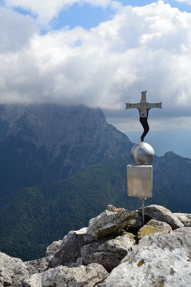 186439-rocheta-dei-monti-del-sole-11953350513448768832168451942874175472466o.jpg