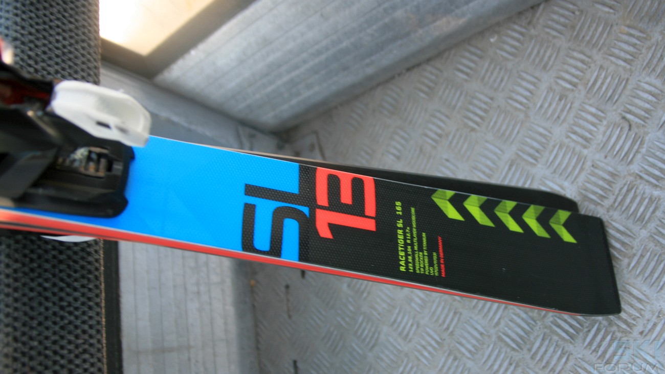 188501-volkl-racetiger-sl-165-cm-anno-2017-2018-spatola-volkl-slalom.jpg