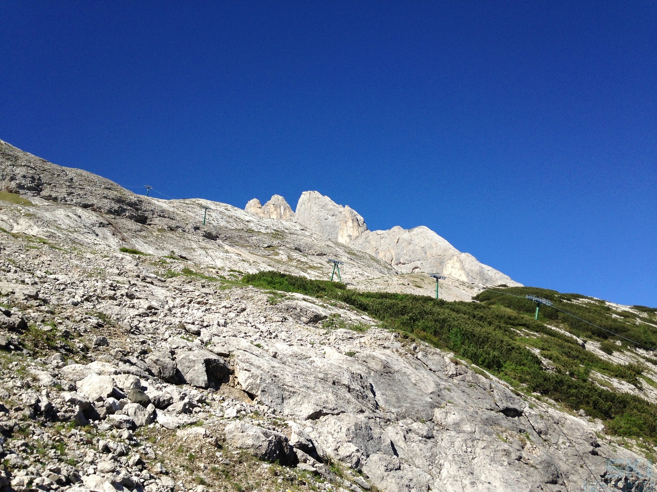 195340-marmolada-estivo-ghiacciaio-03.jpg