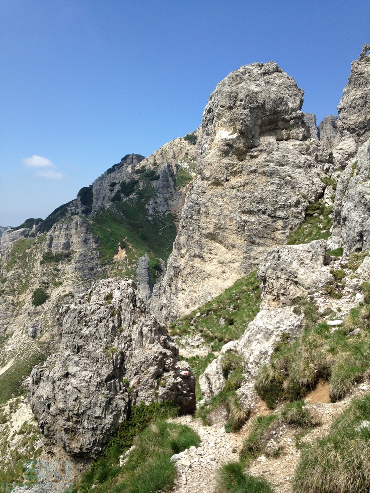 195486-giro-catena-delle-tre-croci-12.jpg