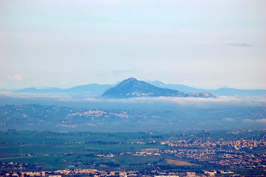 201395-soratte-da-lontano-panorama-soratte.jpg