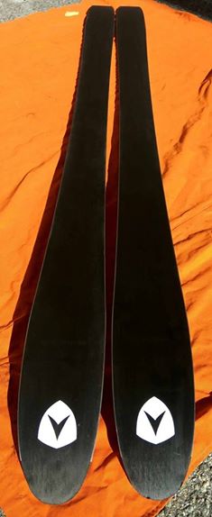 201990-3.jpg
