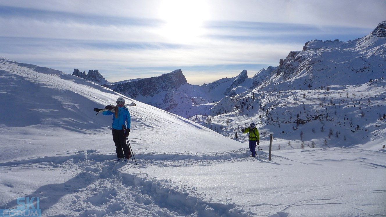 204403-freeride-dolomiti-superski-5torri-fuoripista-p1450110.jpg