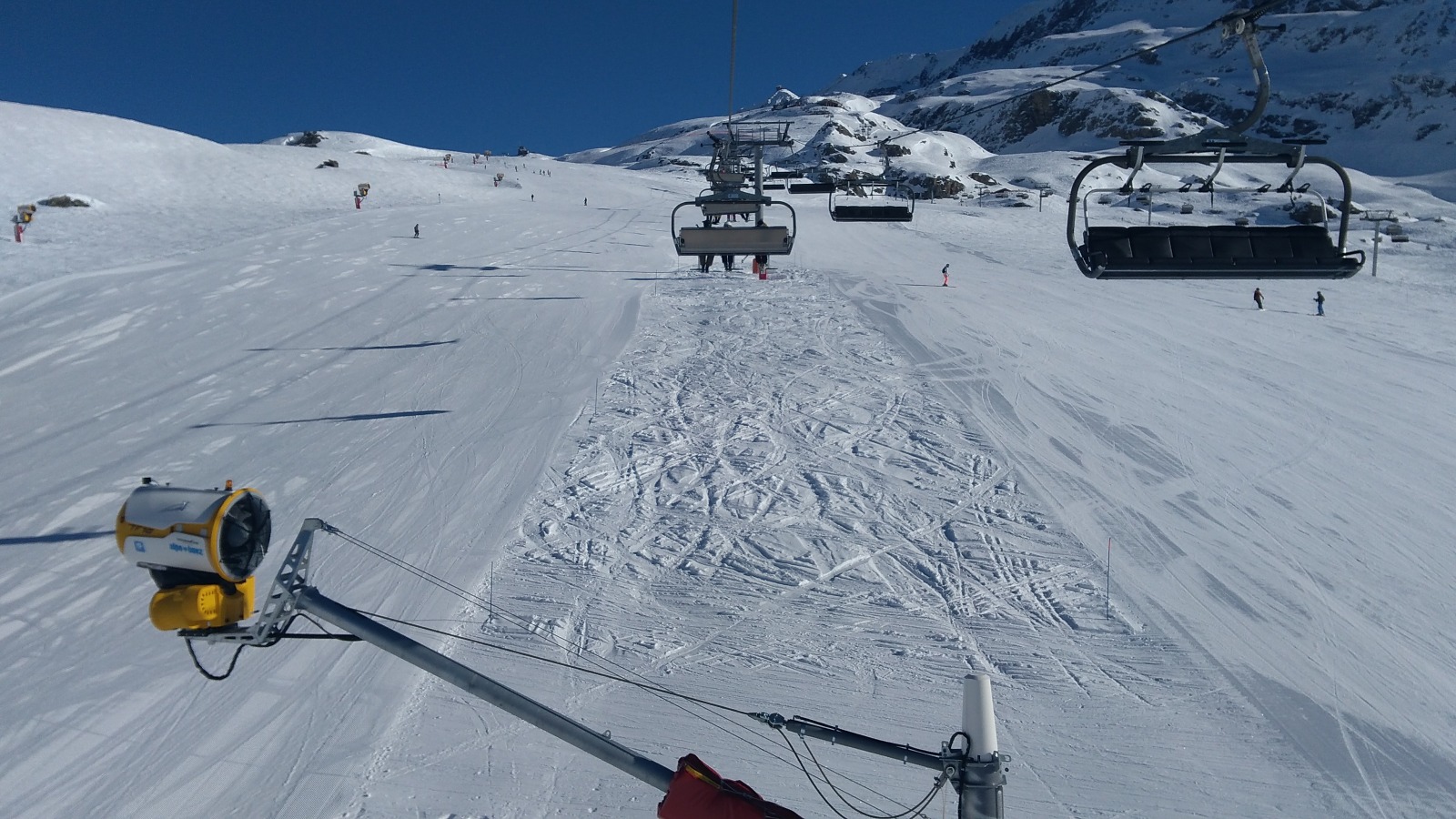 210027-alpe-d-huez-p20180209101916.jpg