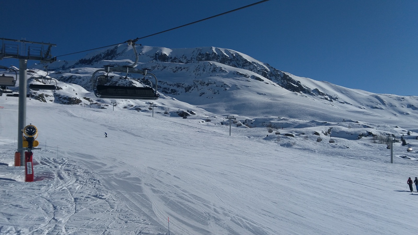 210030-alpe-d-huez-p20180209101932.jpg