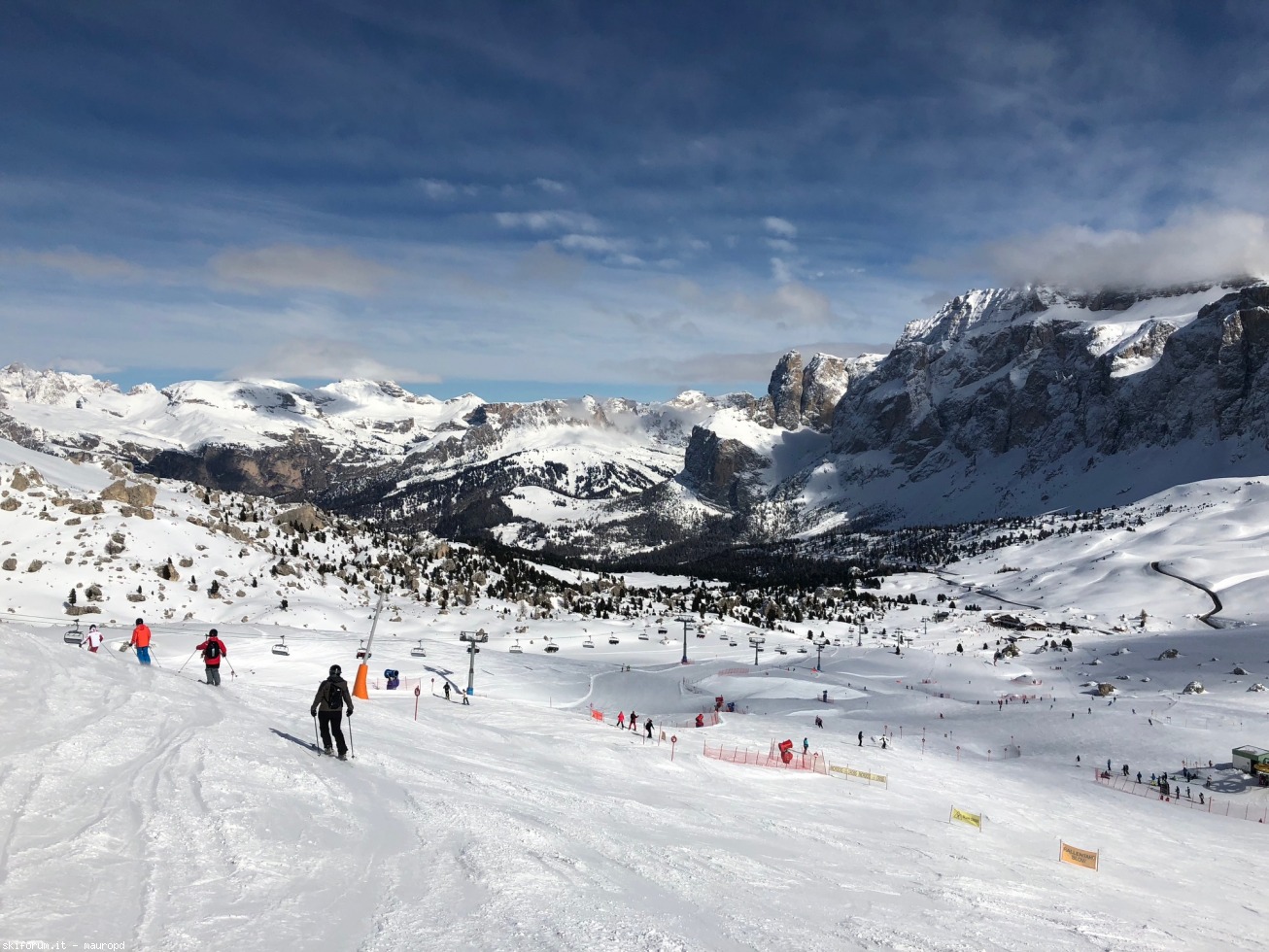 211122-img1471-pista-sasso-levante-con-la-val-gardena.jpg