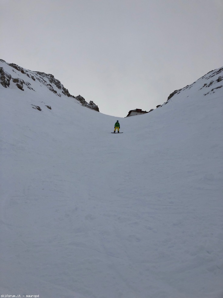 211584-val-lasties--img1737-l-inizio-del-vallon-con-marcello.jpg