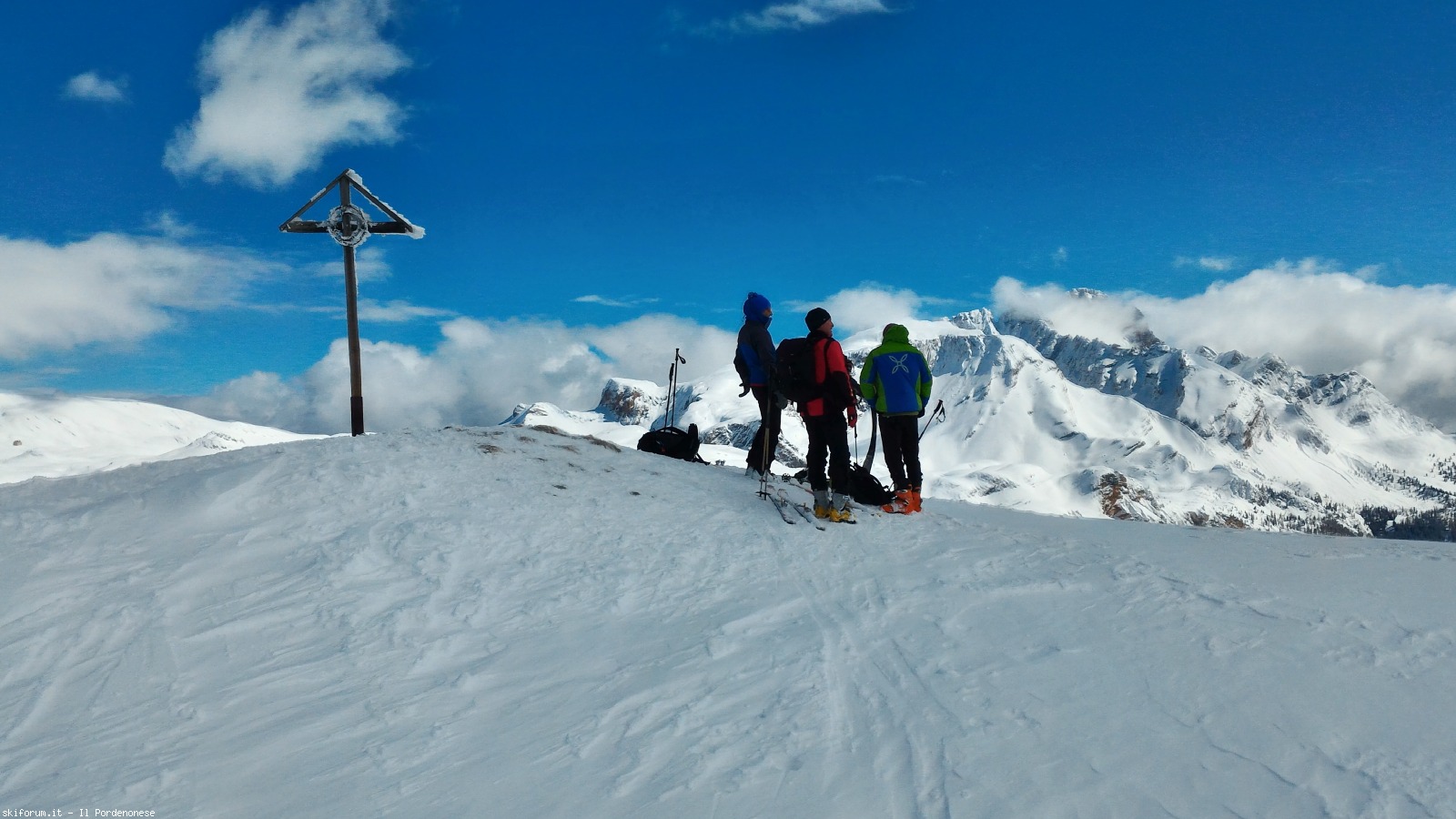 213661-sennes-p20180316120320hdr.jpg