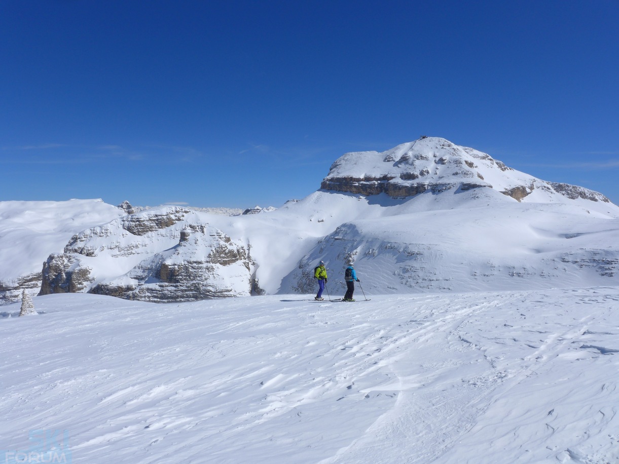 214230-freeride-dolomiti-11.jpg