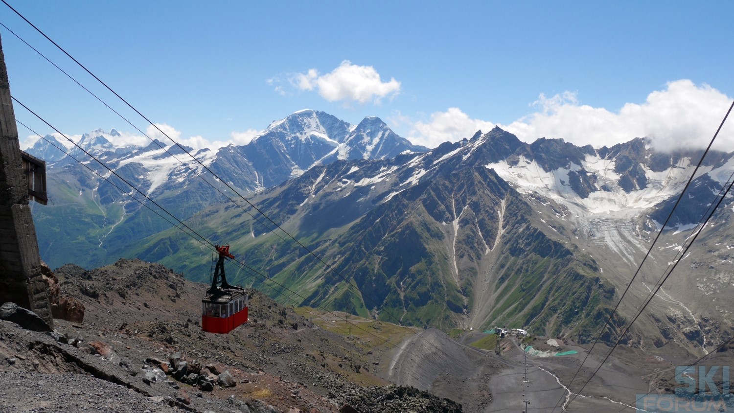 254115-monte-elbrus-in-estate-102.jpg