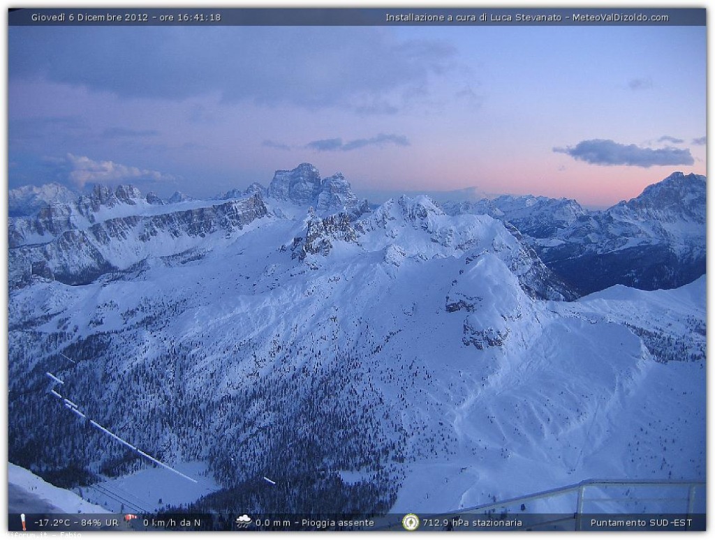 85519-webcam-romantiche-6-dicembre-2012-falzarego.jpg