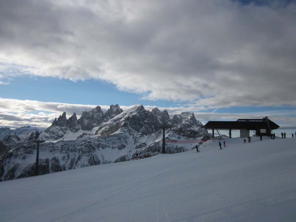 85561-falcade-panorama-dalle-piste-img1057.jpg