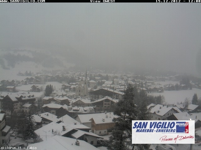 86553-neve-15-dicembre-2012-lesalpes.jpg