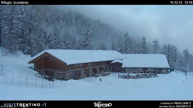 86587-webcam-neve-15-dicembre-2012-3-1.jpg