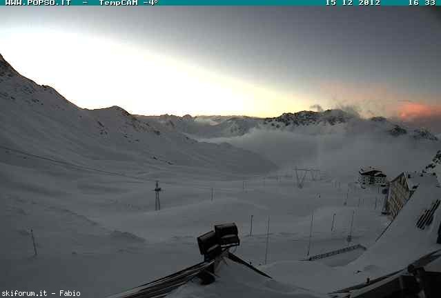 86603-webcam-neve-15-dicembre-2012-stelviolive05.jpg