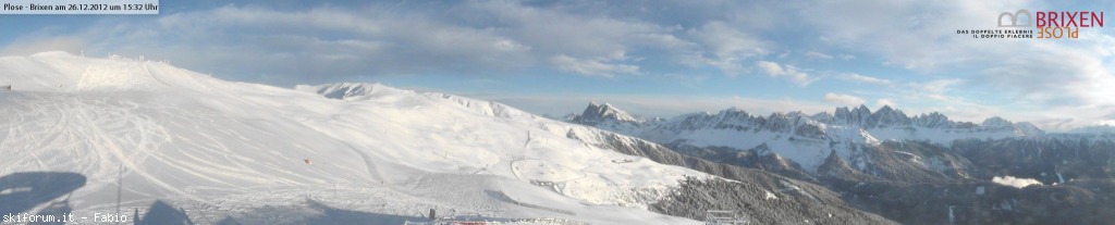 87642-nevicate-26-dicembre-2012-panorama1-plose.jpg