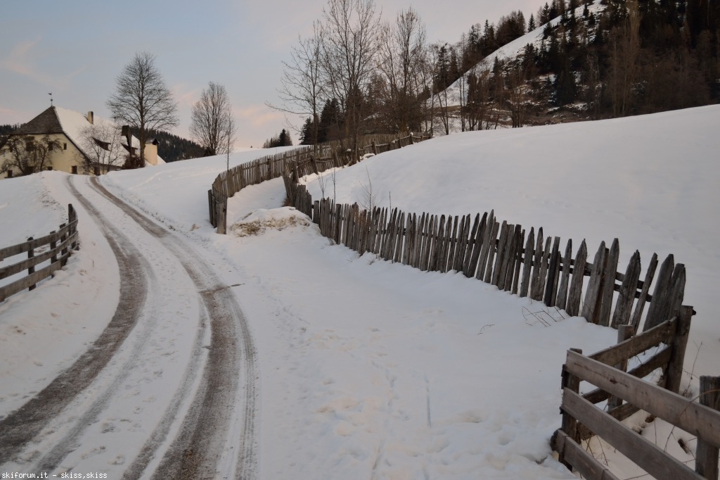 89858-cartoline-da-san-leonardo-natale-dic2012-dsc0138543-copia.jpg
