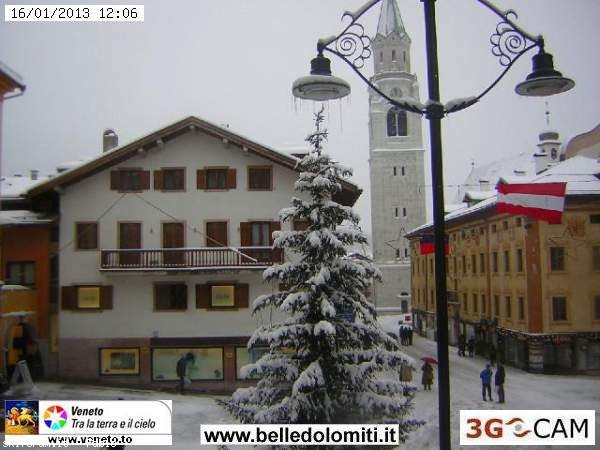 90362-neve-16-gennaio-2013-cortina.jpg