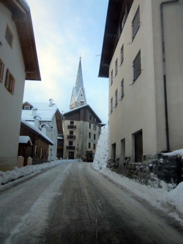 91223-foto-di-un-area-innevata-paesino.jpg