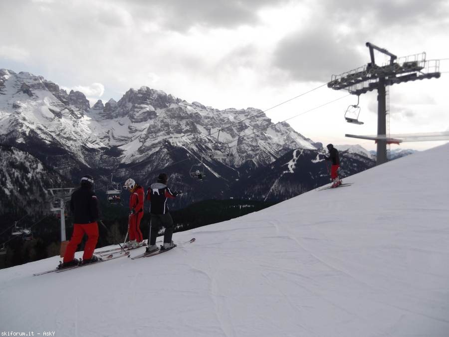 93412-madonna-di-campiglio-9-feb-2013-25.jpg