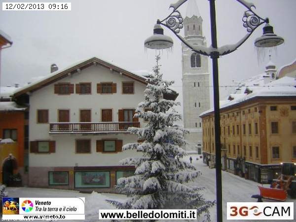 93619-webcam-12-febbraio-2013-cortina.jpg