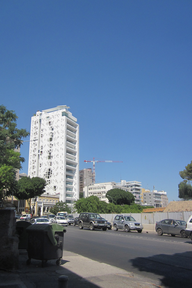 104898-grattacielo-nicosia.jpg