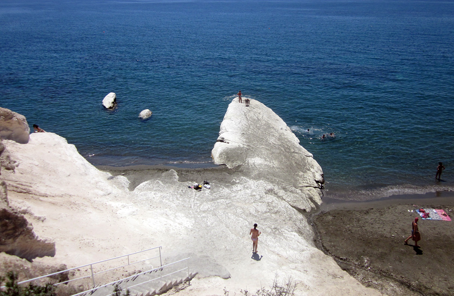 104920-governorsbeach.jpg