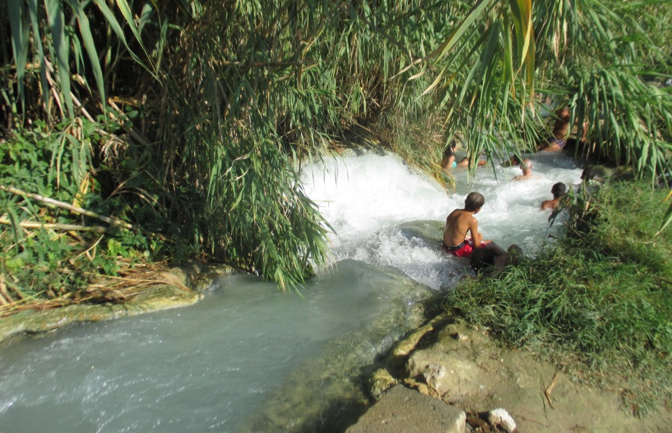 130173-corrente-fortissima-saturnia.jpg